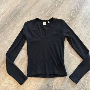 Aritzia black cotton homestretch long sleeve scoop neck top Size XS